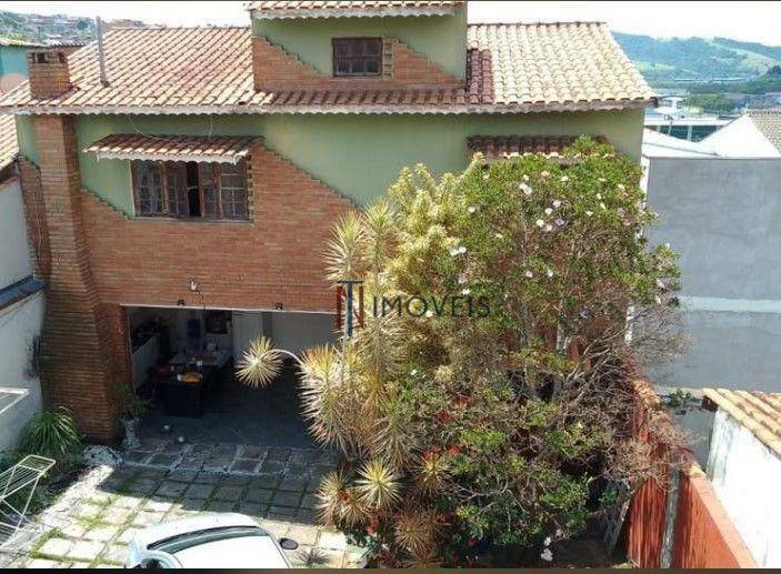 Casa à venda com 4 quartos, 280m² - Foto 4