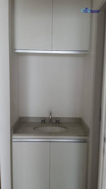 Apartamento à venda com 1 quarto, 50m² - Foto 9