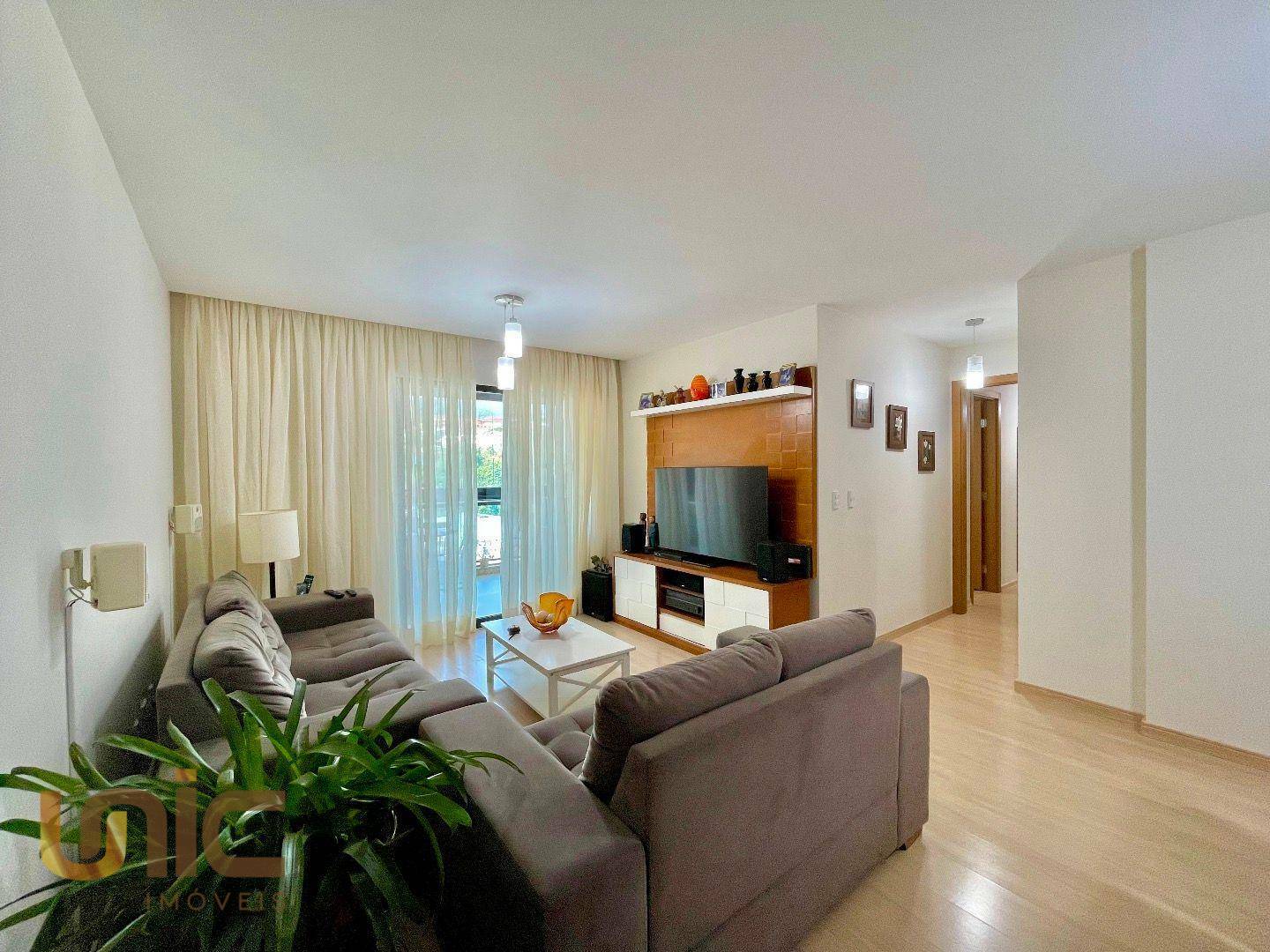 Apartamento à venda com 4 quartos, 145m² - Foto 3