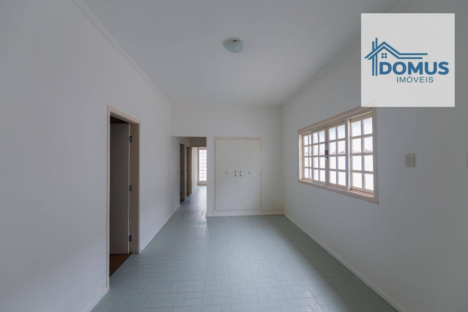 Casa à venda com 3 quartos, 226m² - Foto 13