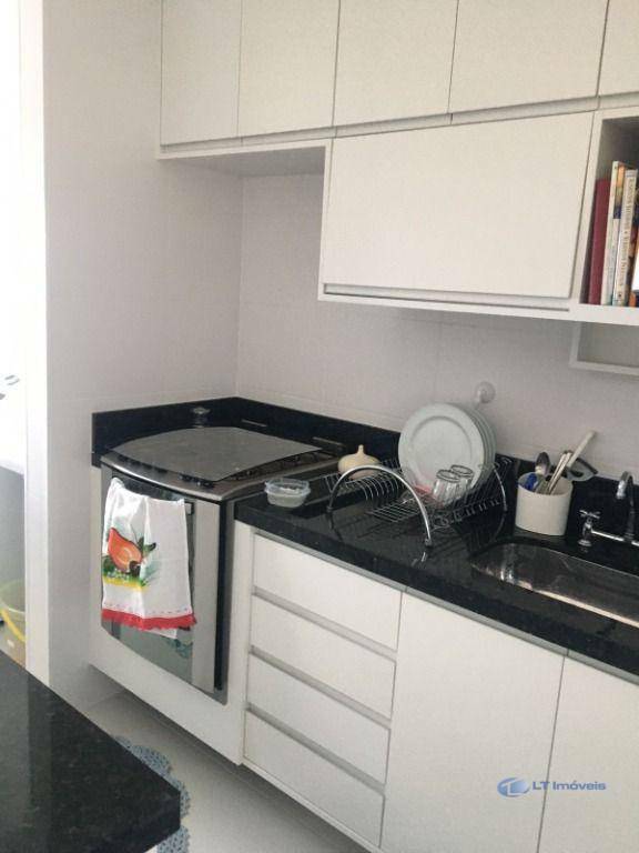 Apartamento à venda com 2 quartos, 69m² - Foto 14