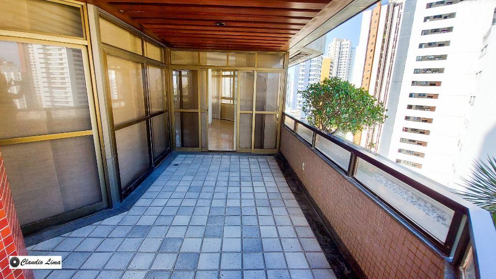 Apartamento à venda com 4 quartos, 389m² - Foto 7