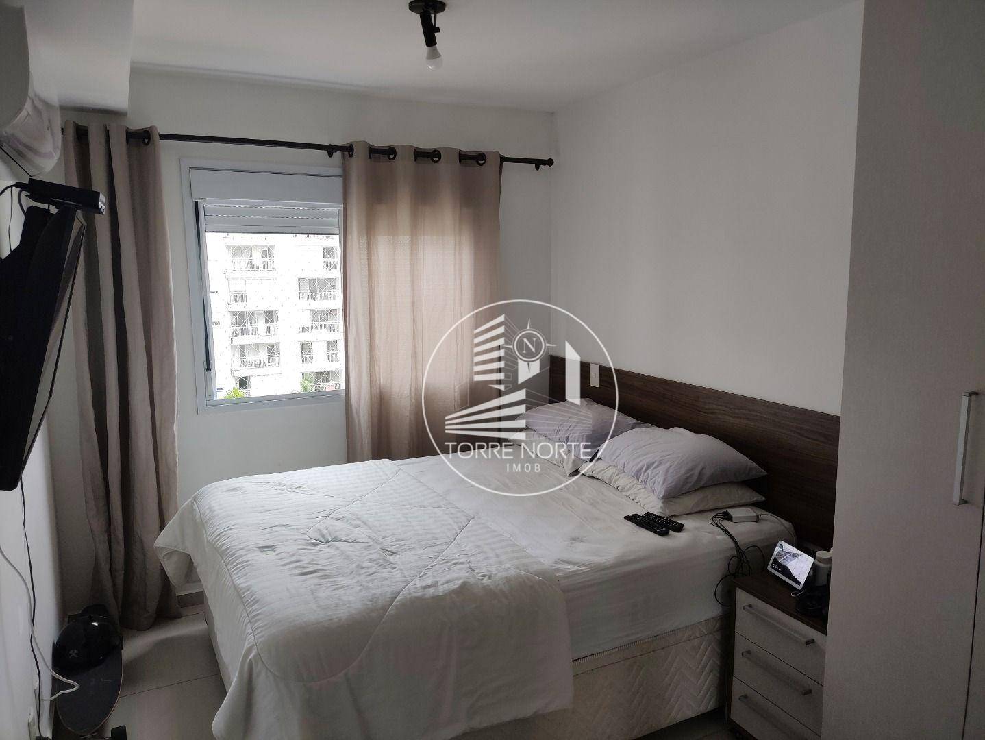 Apartamento à venda com 2 quartos, 62m² - Foto 7