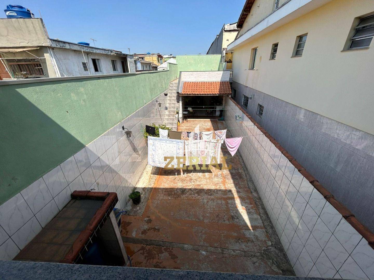 Sobrado à venda com 4 quartos, 210m² - Foto 21