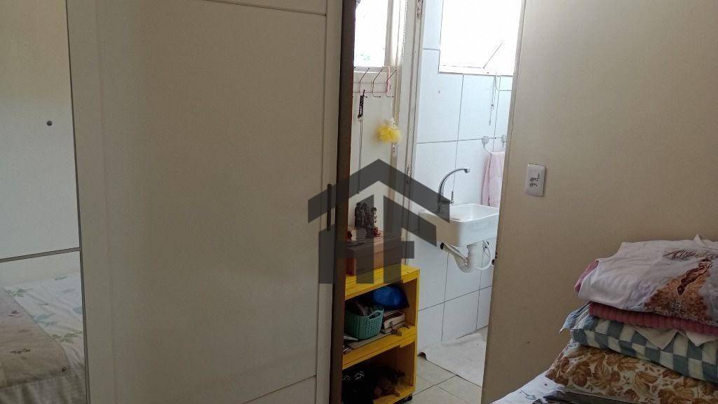 Apartamento à venda com 3 quartos, 70m² - Foto 9