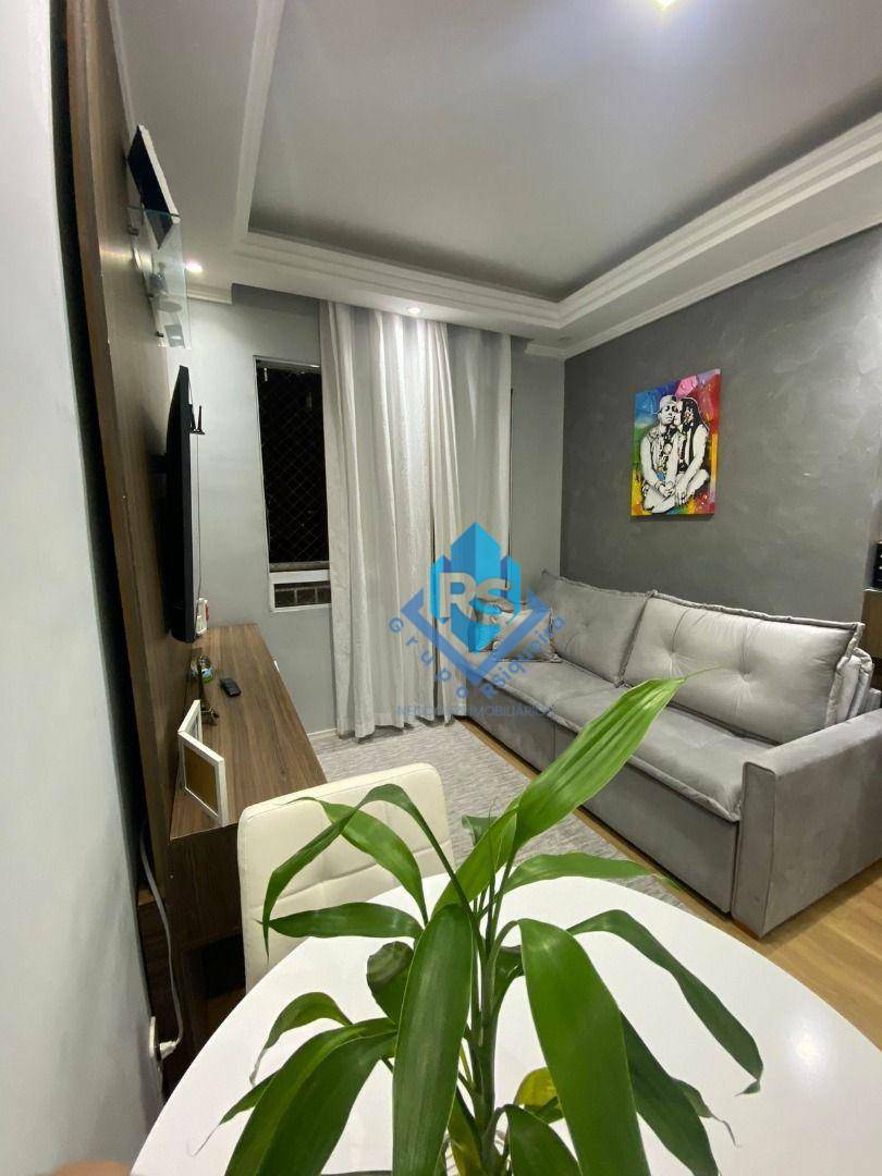 Apartamento à venda com 2 quartos, 44m² - Foto 1