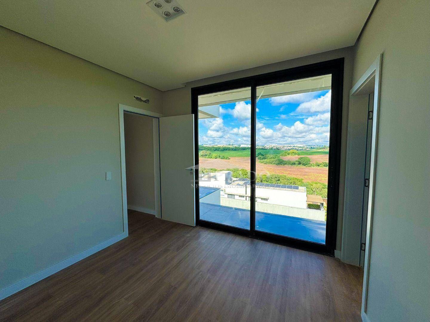 Casa à venda com 4 quartos, 347m² - Foto 30