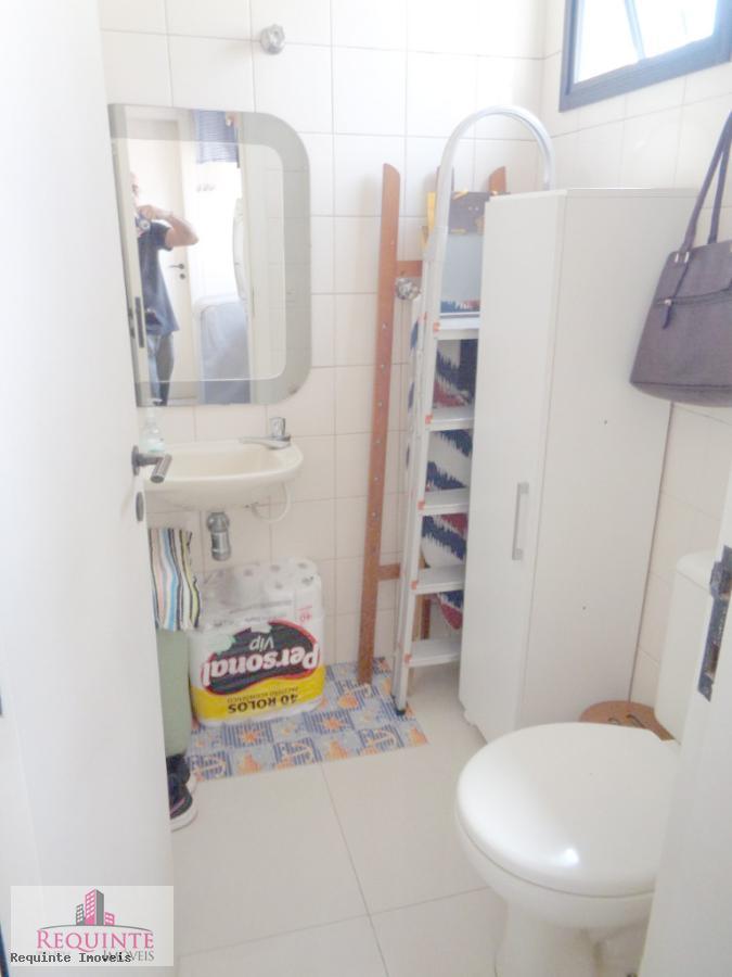 Apartamento à venda com 3 quartos, 95m² - Foto 29