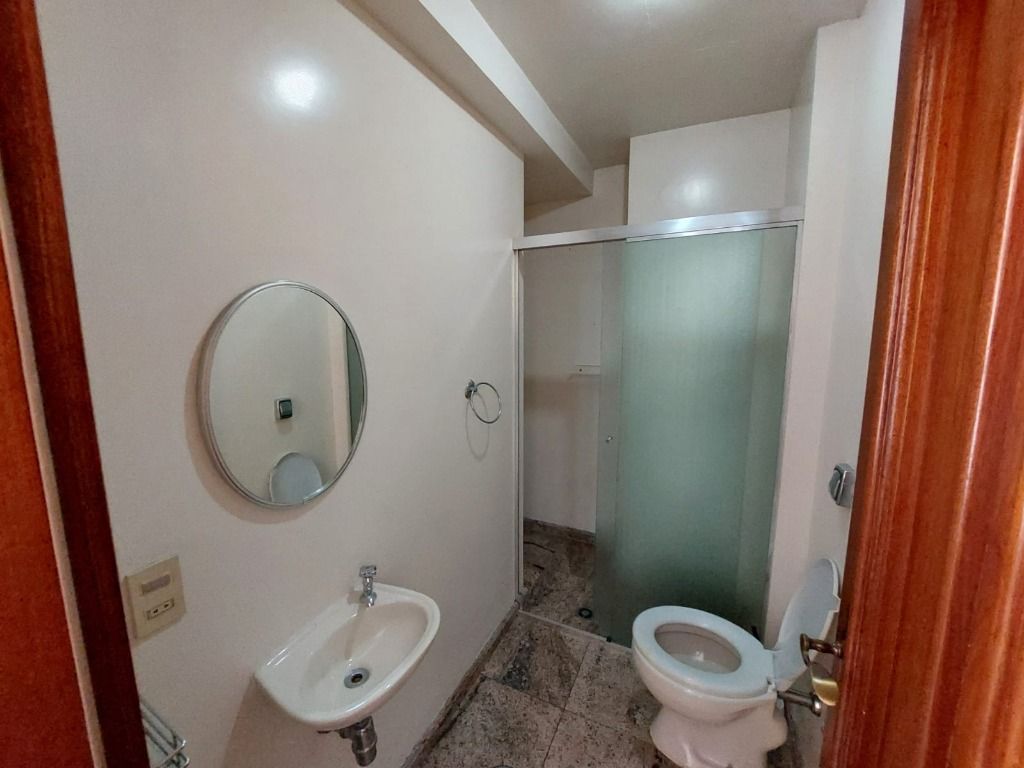 Apartamento para alugar com 4 quartos, 465m² - Foto 58