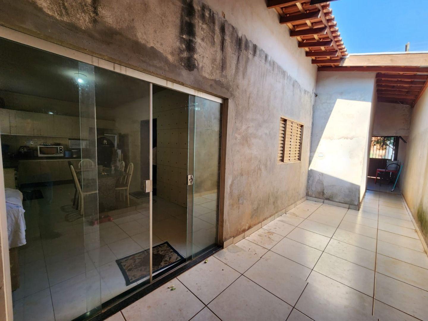 Casa à venda com 3 quartos, 250m² - Foto 57