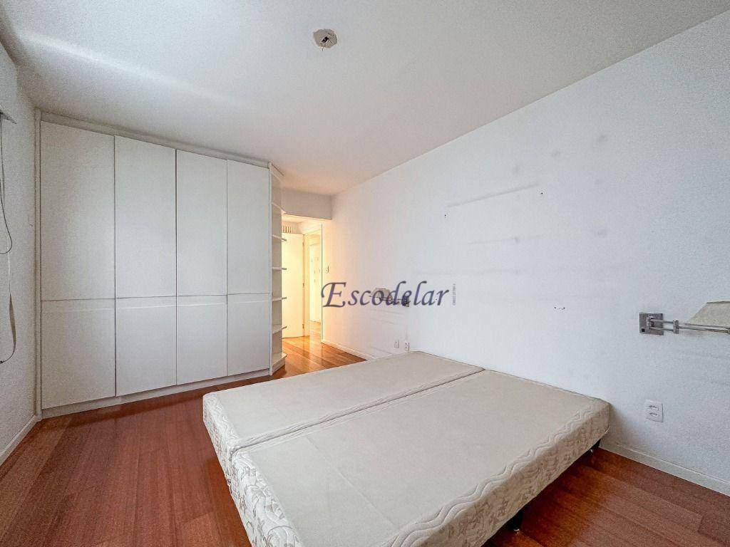 Apartamento à venda com 3 quartos, 170m² - Foto 6