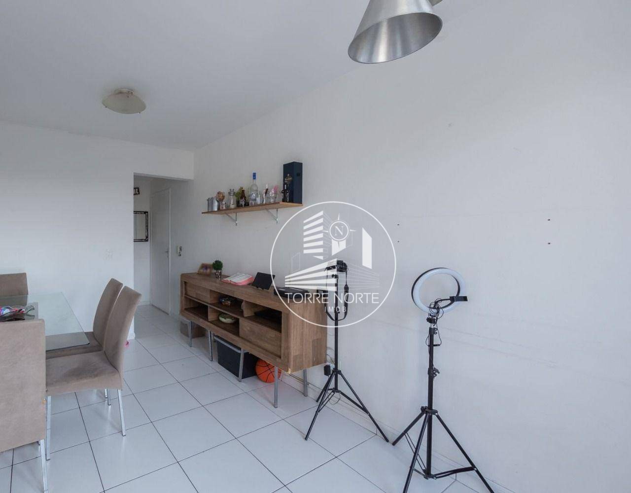 Apartamento à venda com 2 quartos, 50m² - Foto 9