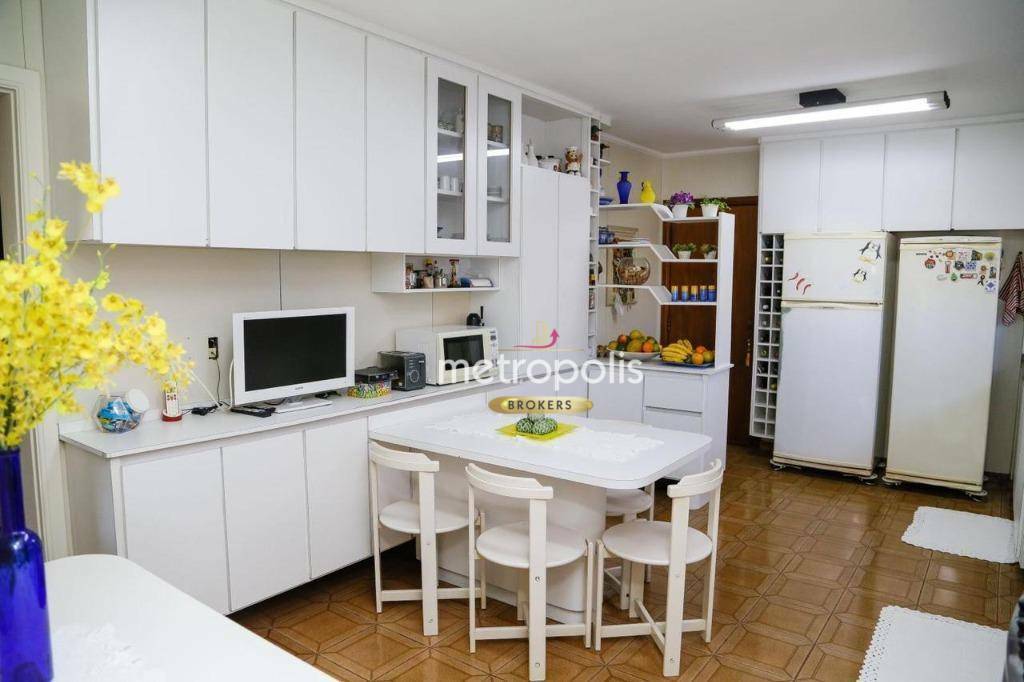 Apartamento à venda com 3 quartos, 183m² - Foto 6