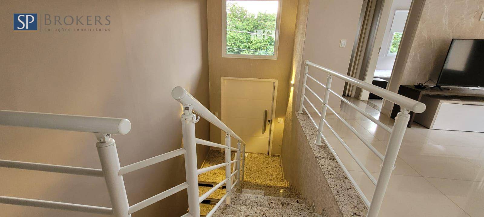 Casa de Condomínio à venda com 4 quartos, 250m² - Foto 9