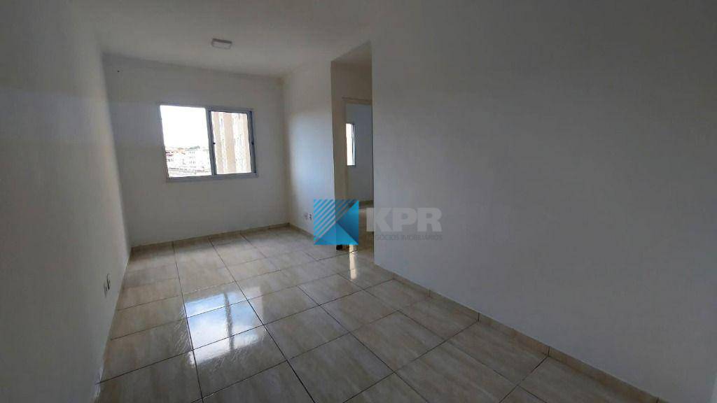 Apartamento à venda com 2 quartos, 47m² - Foto 2