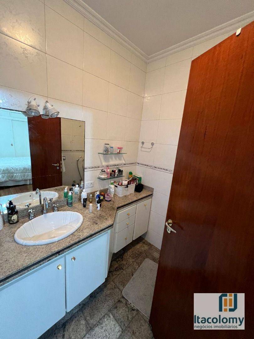 Casa de Condomínio à venda com 4 quartos, 373m² - Foto 20