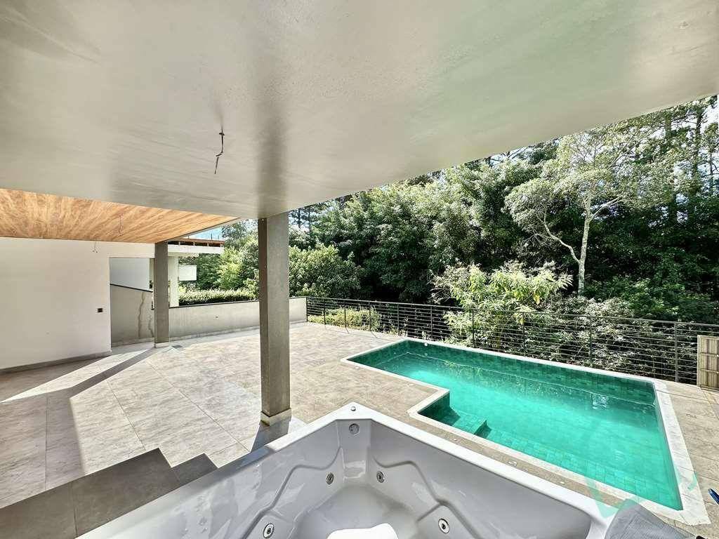 Casa de Condomínio à venda com 5 quartos, 411m² - Foto 65