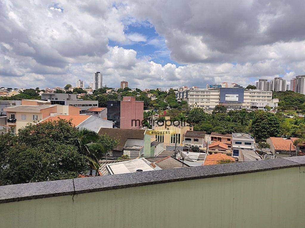 Casa à venda e aluguel com 3 quartos, 250m² - Foto 21