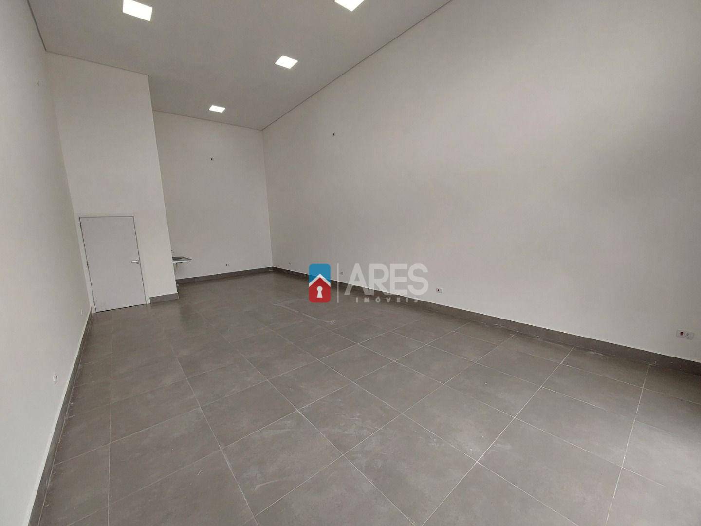 Loja-Salão para alugar, 60m² - Foto 3