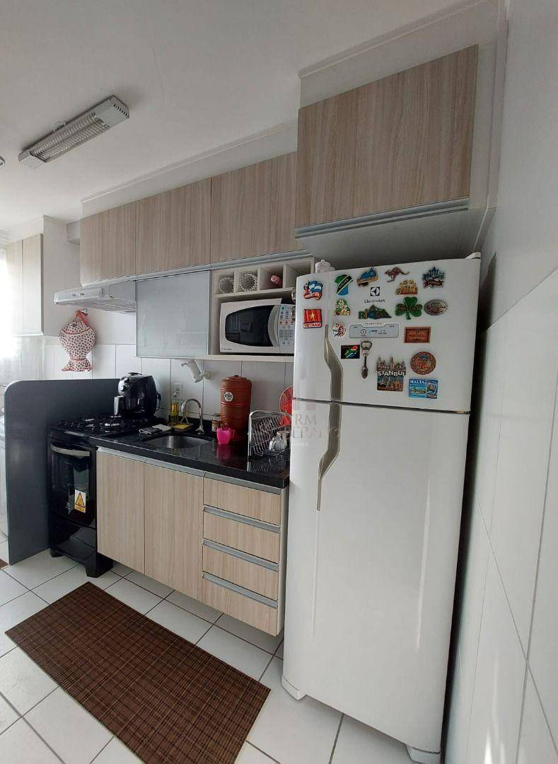 Apartamento à venda com 2 quartos, 48m² - Foto 8