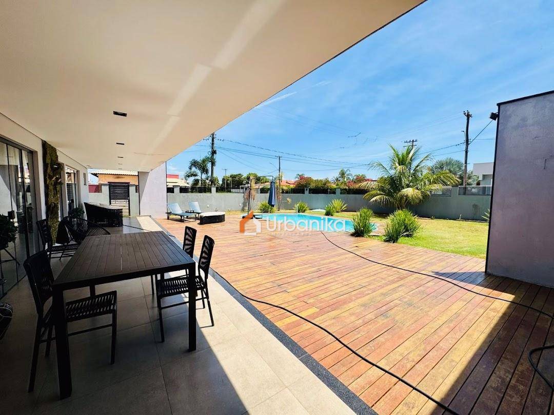 Chácara, 3 quartos, 700 m² - Foto 1