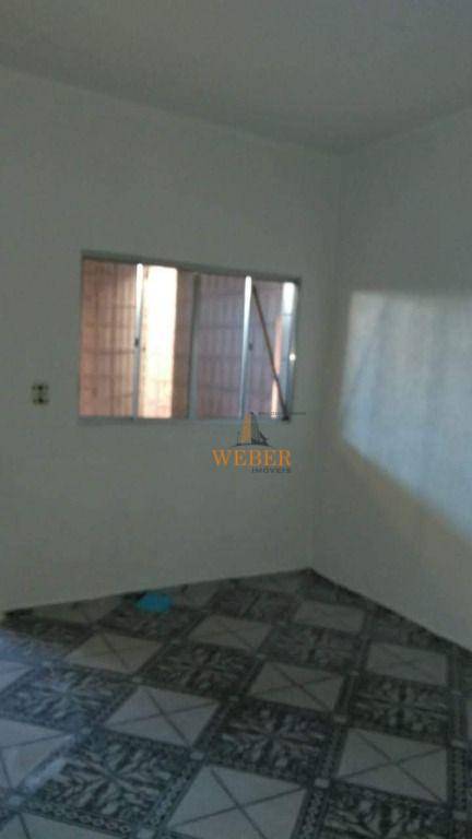 Casa à venda com 3 quartos, 102m² - Foto 19