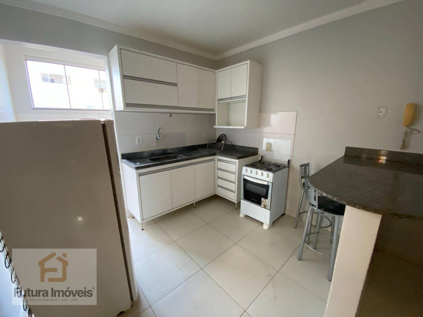 Apartamento para alugar com 2 quartos, 50m² - Foto 5