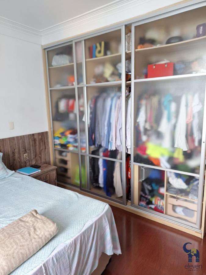 Apartamento à venda com 3 quartos, 130m² - Foto 11