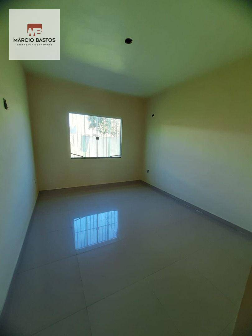 Casa à venda com 2 quartos, 80m² - Foto 12