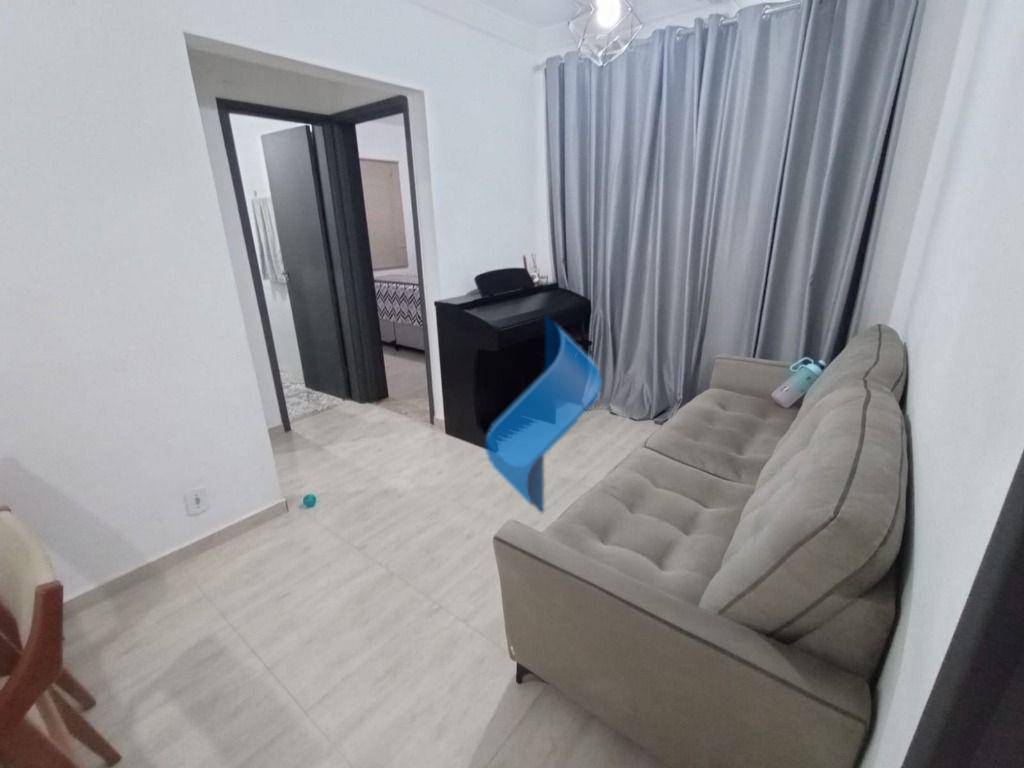 Apartamento à venda com 2 quartos, 50m² - Foto 2