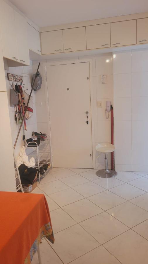 Apartamento à venda com 3 quartos, 110m² - Foto 13