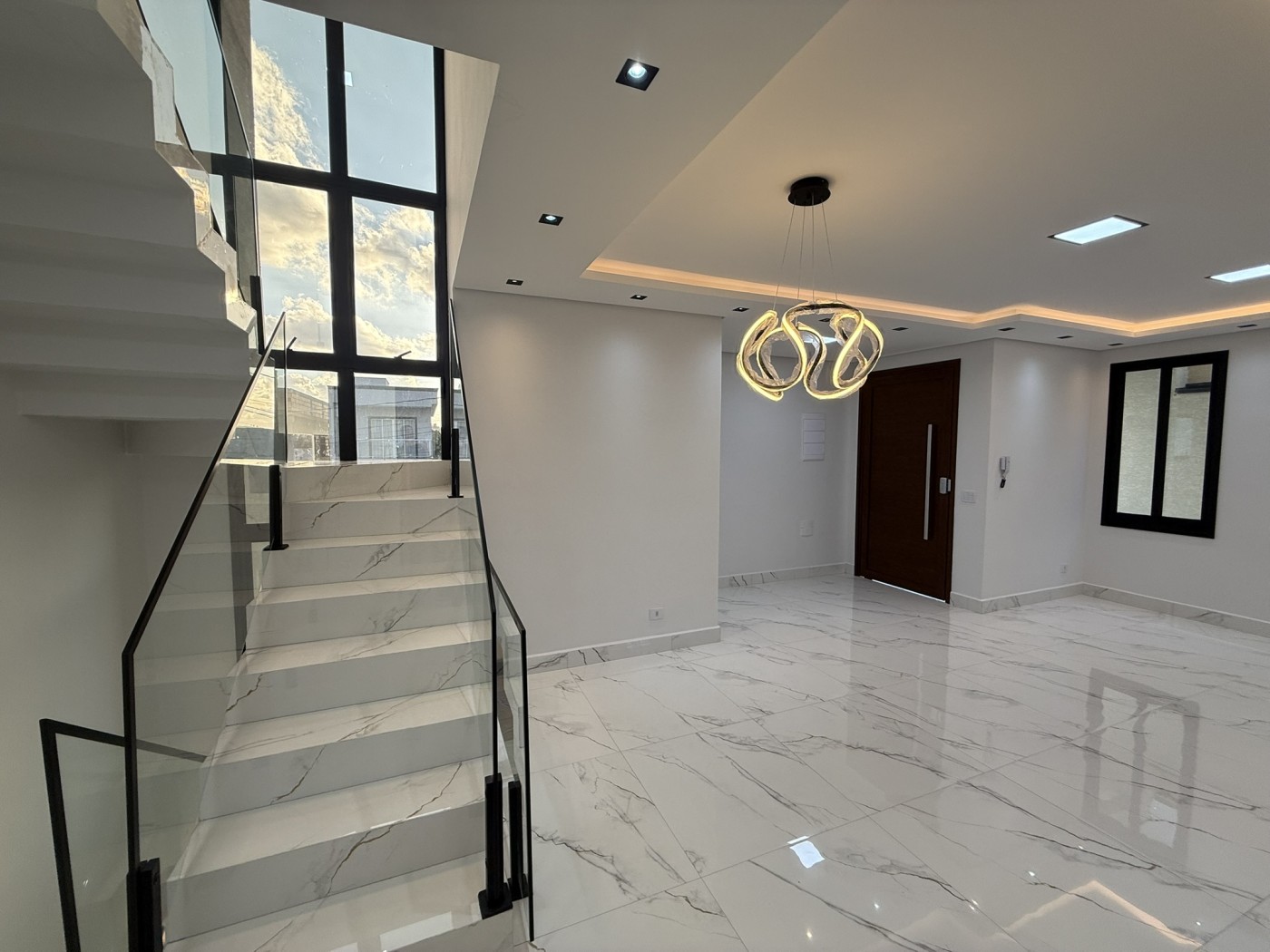 Casa à venda com 3 quartos, 198m² - Foto 8