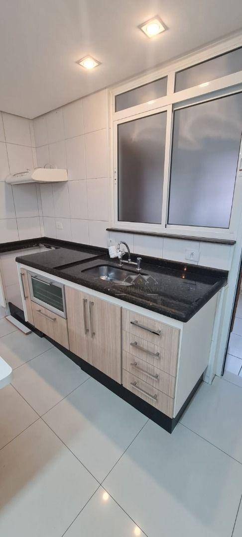 Apartamento à venda com 3 quartos, 133m² - Foto 7