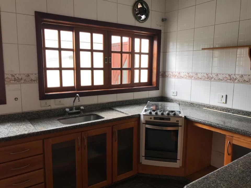 Casa à venda com 3 quartos, 307m² - Foto 9