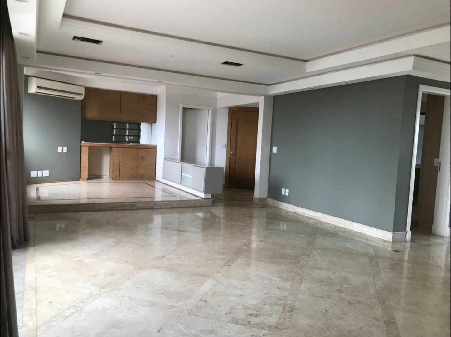 Apartamento para alugar com 4 quartos, 100m² - Foto 3