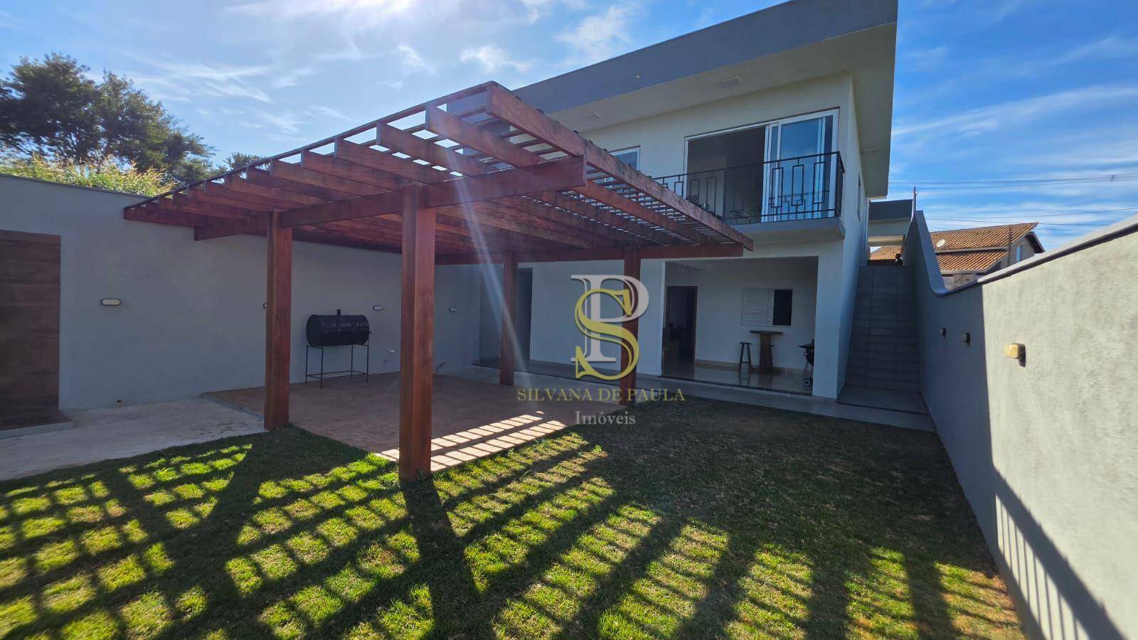 Casa à venda com 4 quartos, 250m² - Foto 17
