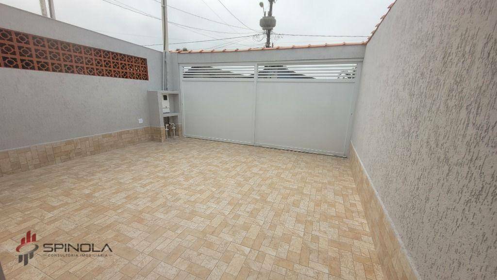 Casa à venda com 2 quartos, 48m² - Foto 4