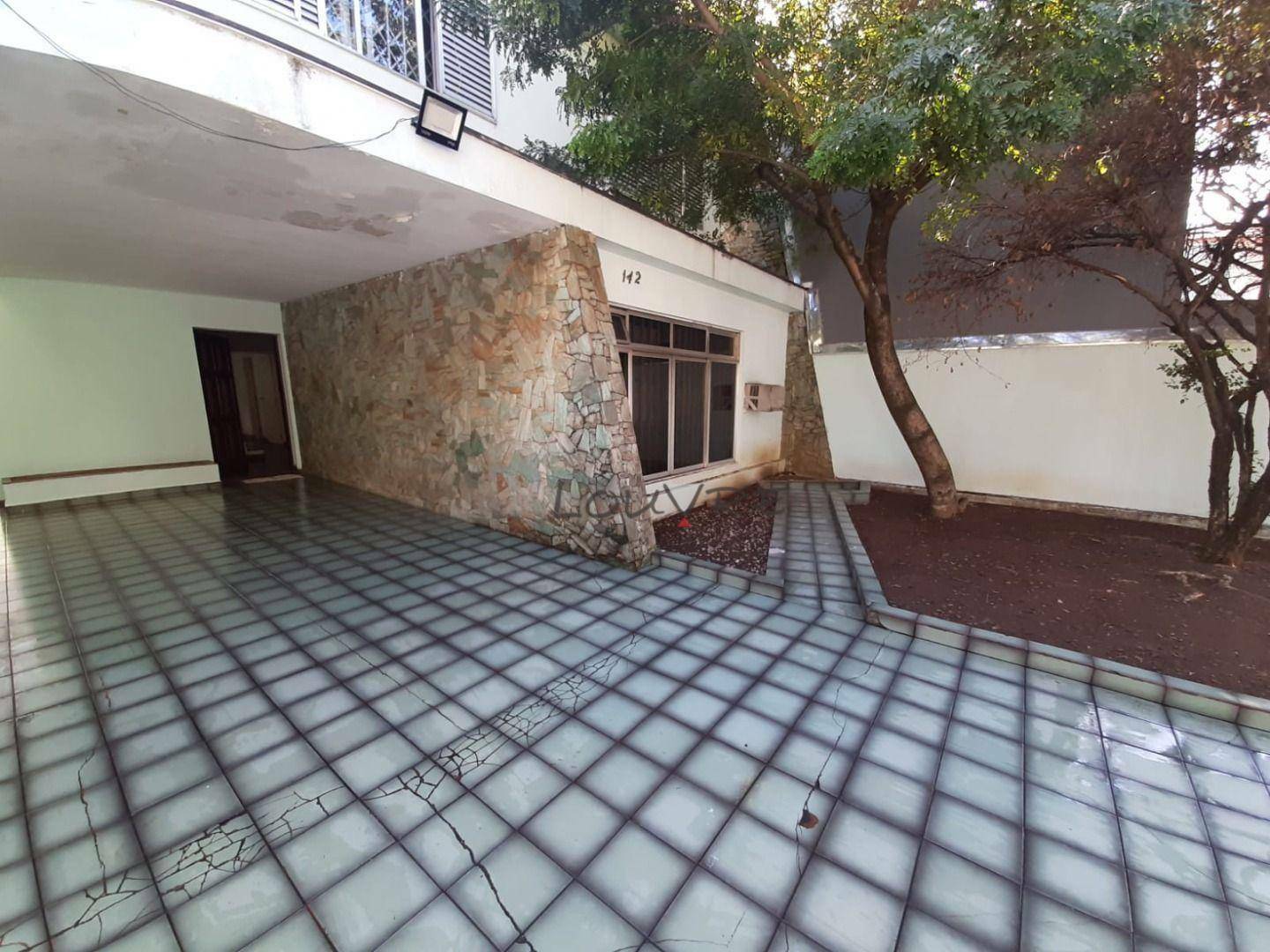 Casa à venda com 8 quartos, 276m² - Foto 3