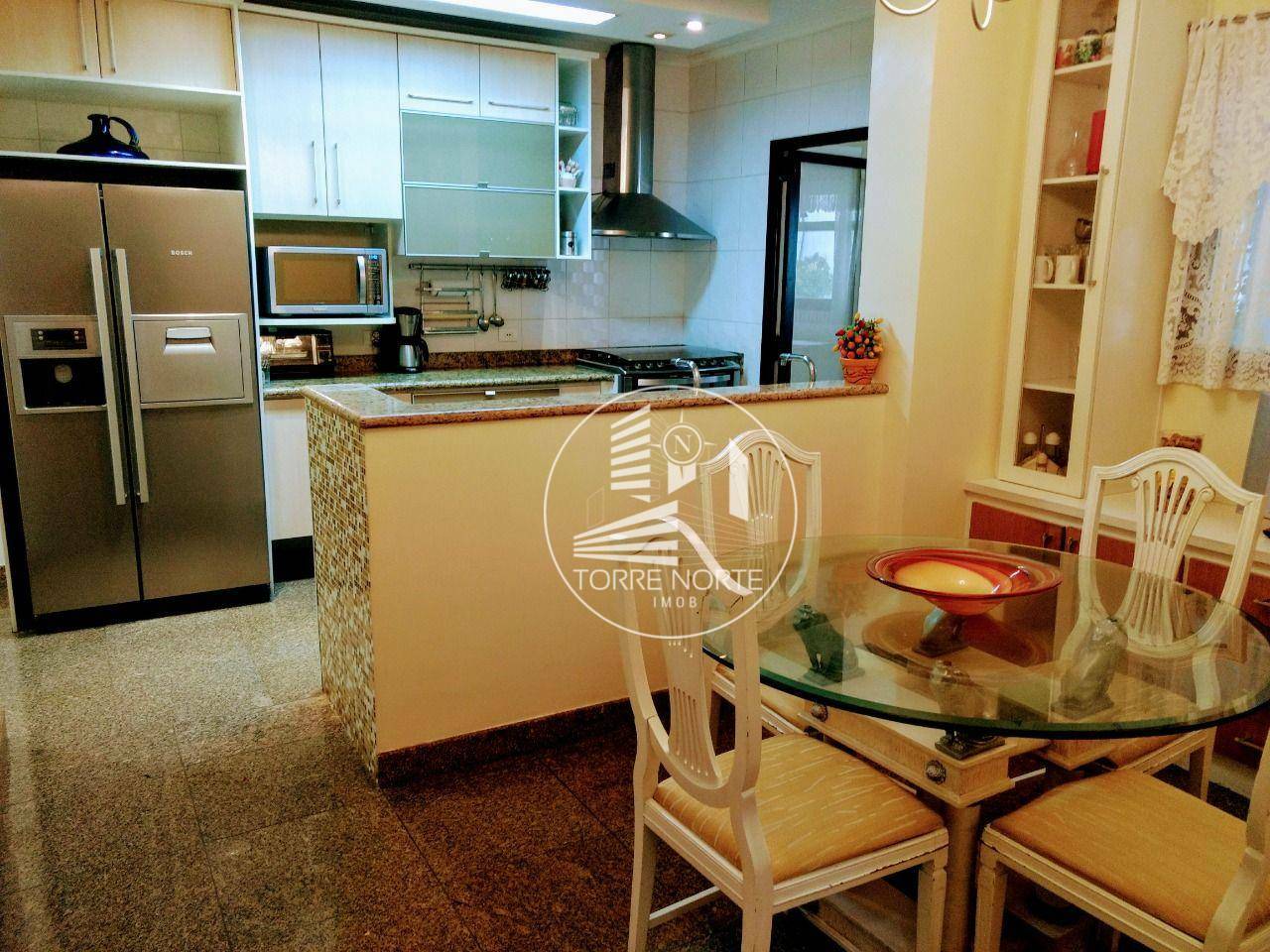 Apartamento à venda com 4 quartos, 300m² - Foto 11