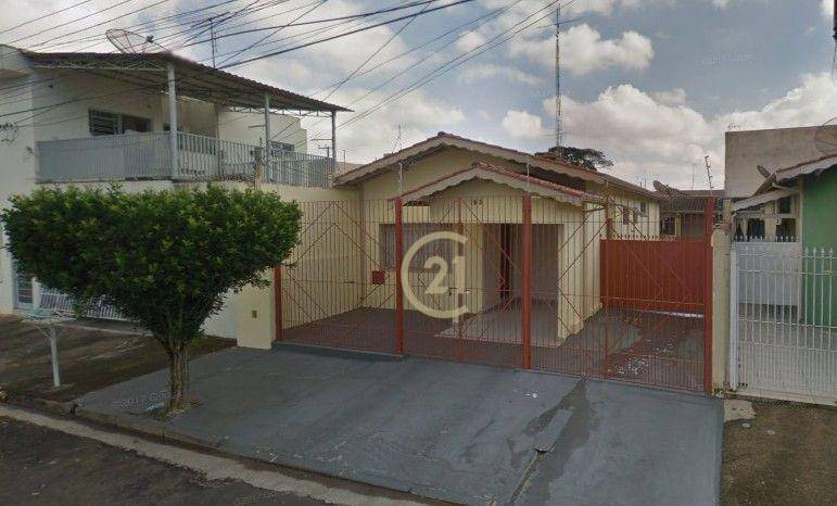 Casa para alugar com 3 quartos, 143m² - Foto 1