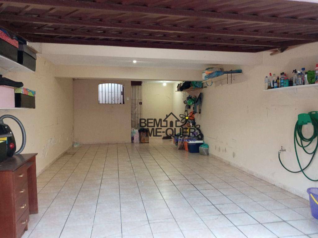 Sobrado à venda com 3 quartos, 195m² - Foto 3