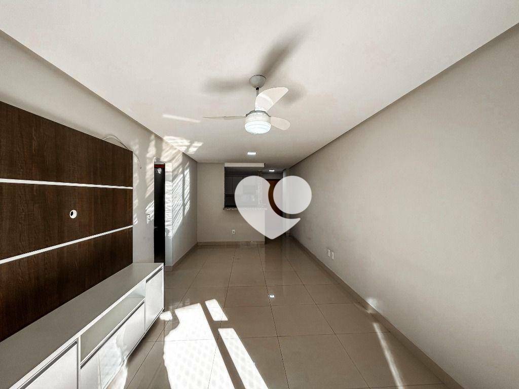 Apartamento para alugar com 2 quartos, 70m² - Foto 1