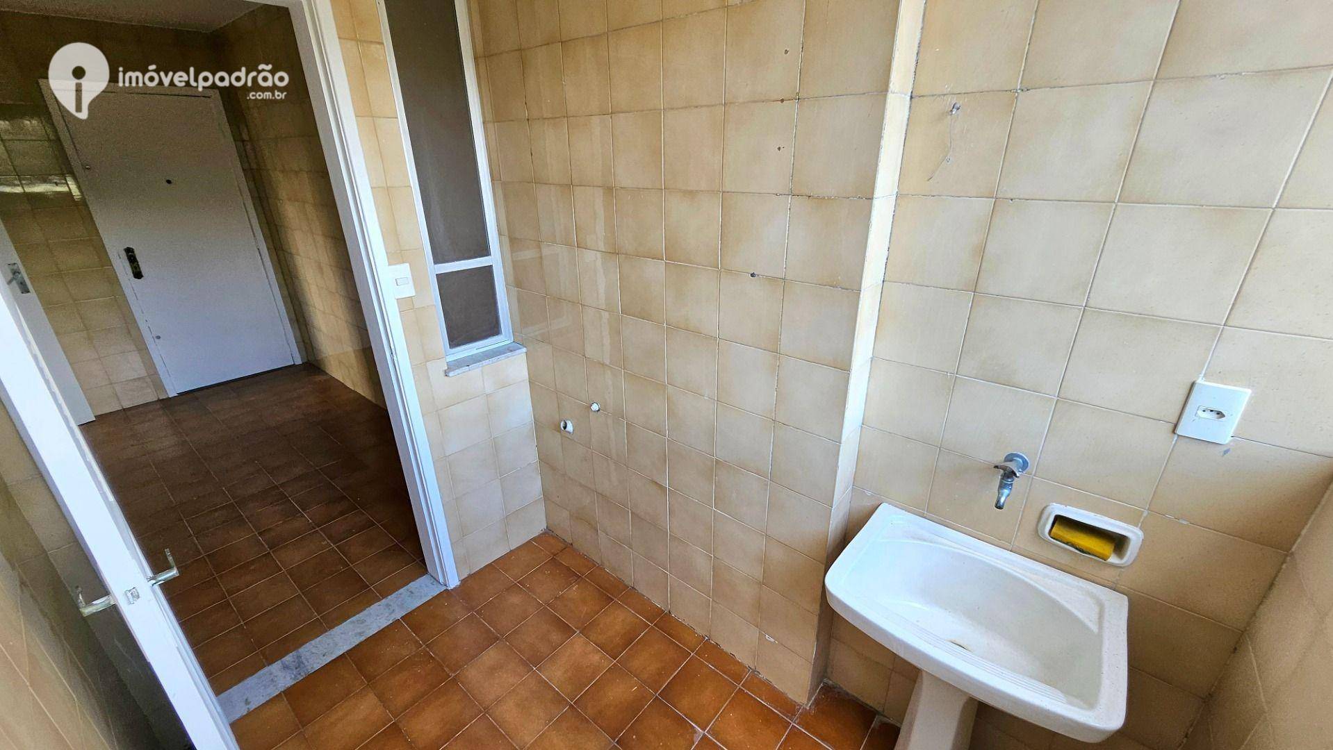 Apartamento à venda com 2 quartos, 86m² - Foto 23