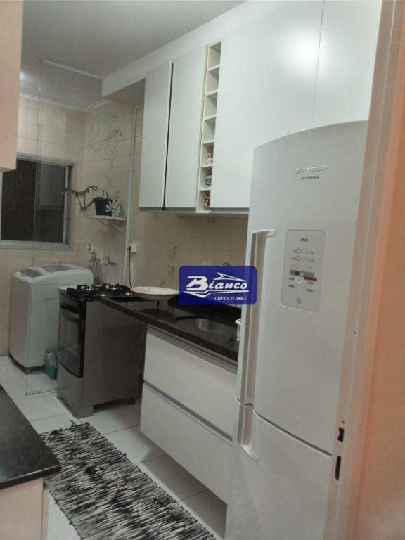 Apartamento à venda com 2 quartos, 68m² - Foto 11