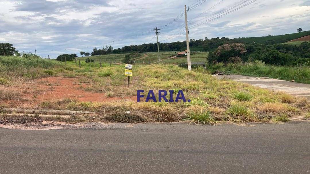 Terreno à venda, 324M2 - Foto 1