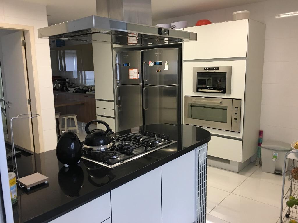 Apartamento à venda com 4 quartos, 230m² - Foto 7