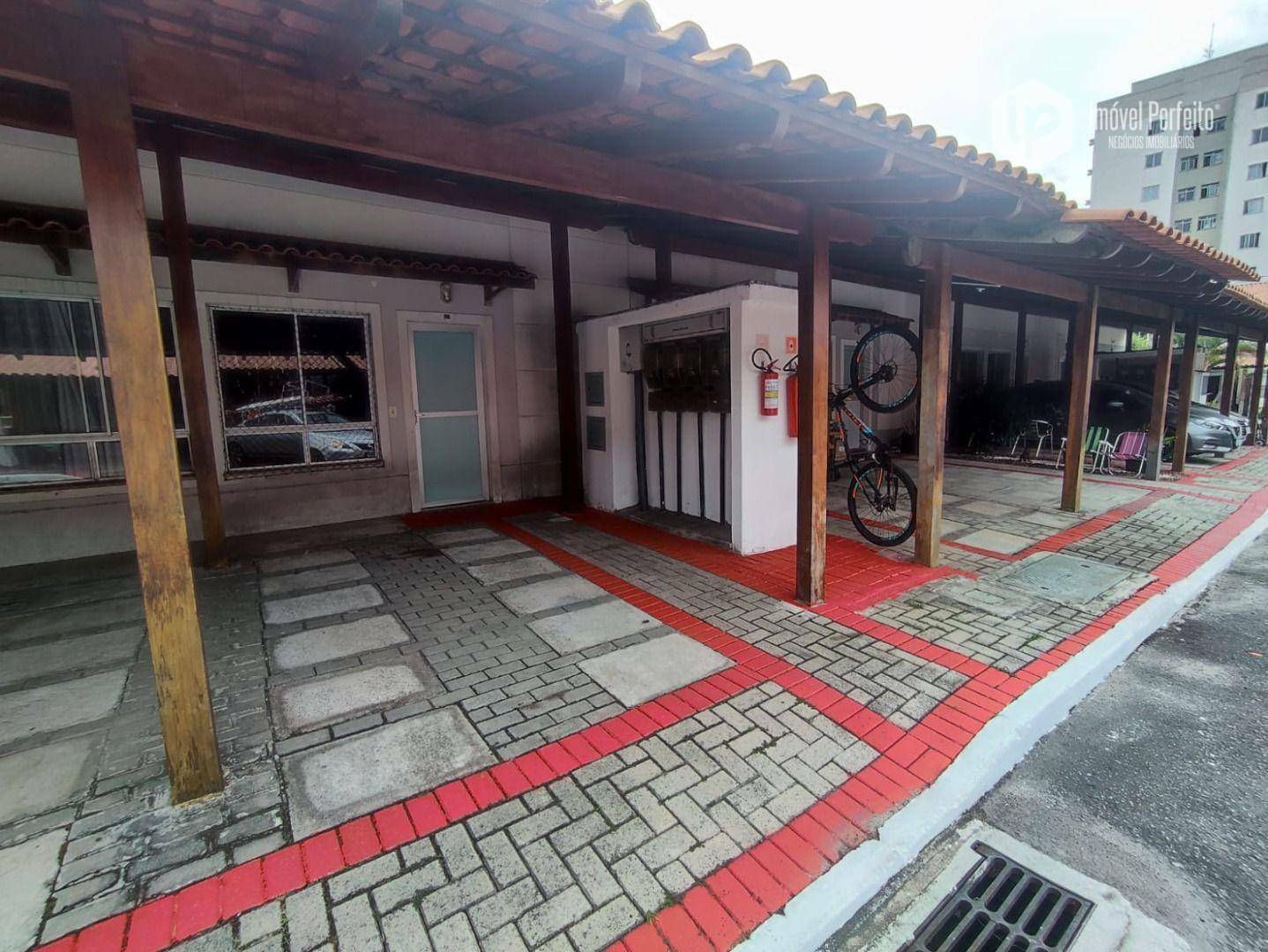 Casa de Condomínio para alugar com 2 quartos, 66m² - Foto 15