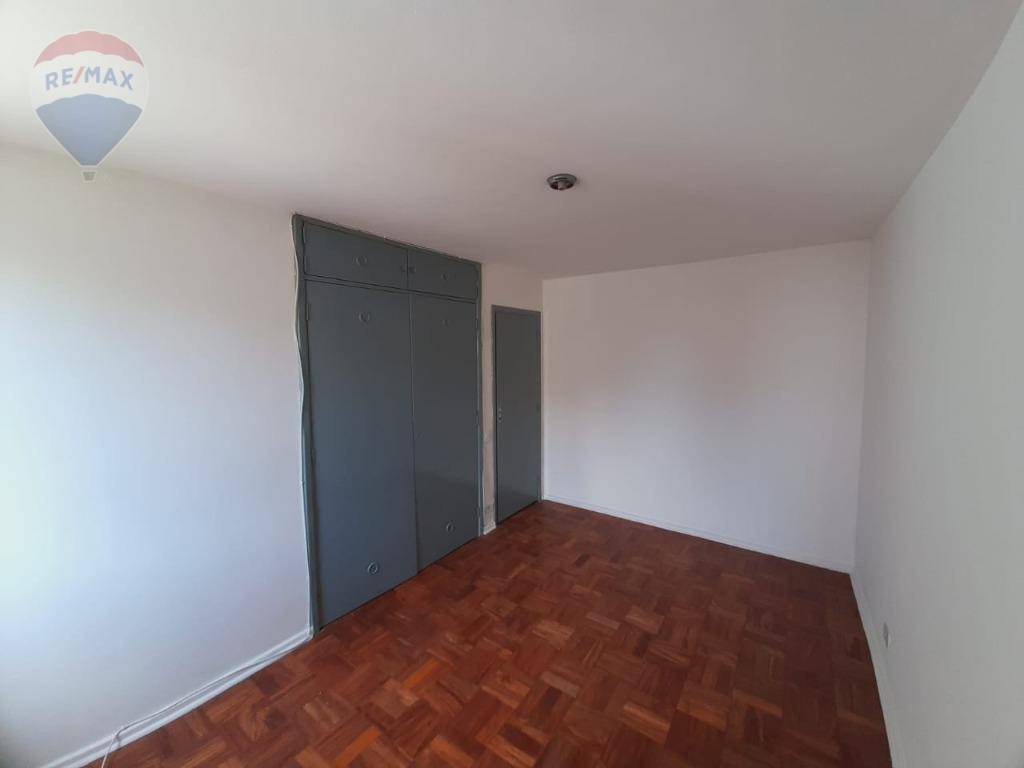 Apartamento para alugar com 2 quartos, 90m² - Foto 15