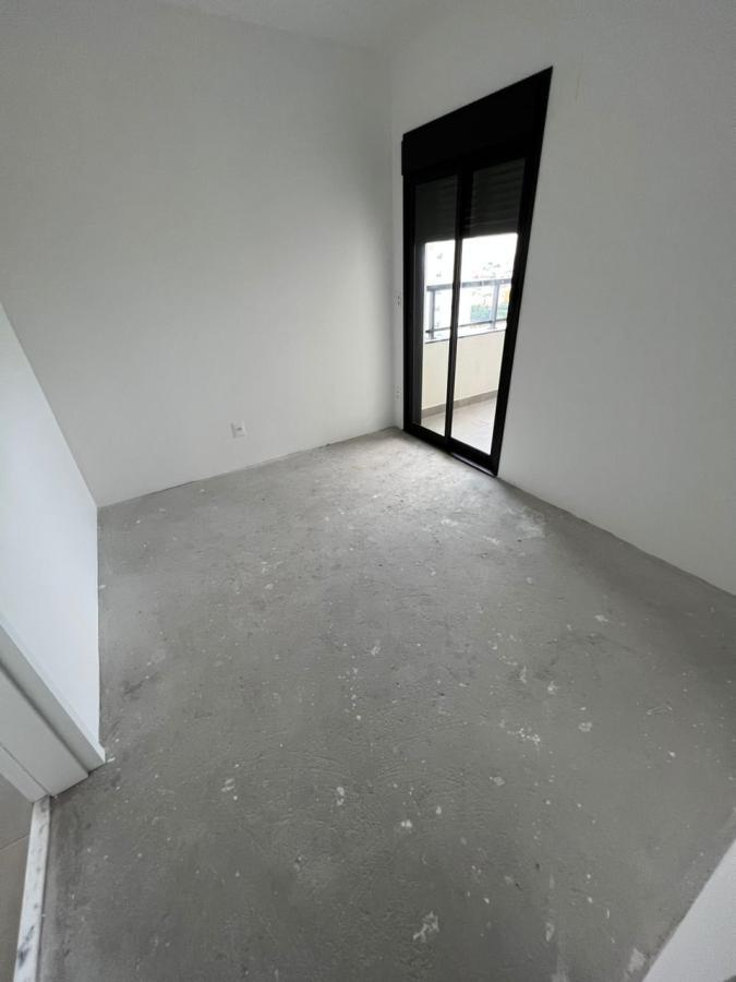 Apartamento à venda com 3 quartos, 161m² - Foto 7