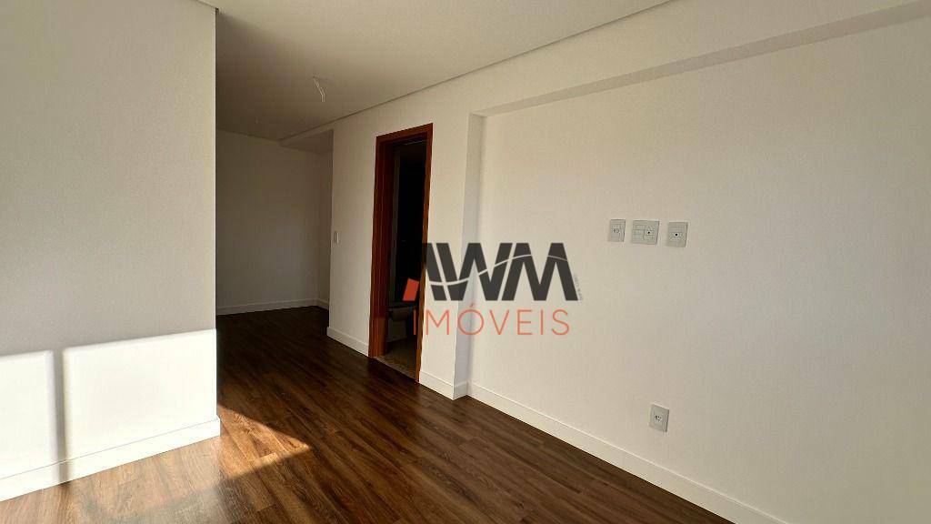 Apartamento à venda com 3 quartos, 130m² - Foto 8